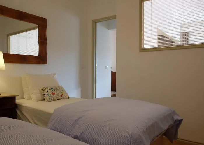 2 Bedroom With Garden And Pantheon Views By Lisbeyond *