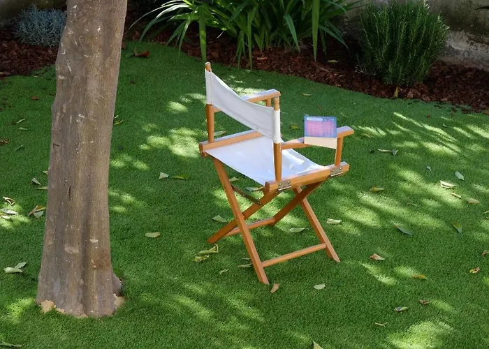 2 Bedroom With Garden And Pantheon Views By Lisbeyond Lisboa