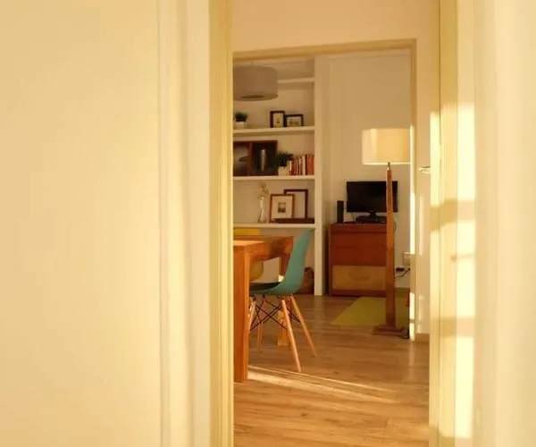 2 Bedroom With Garden And Pantheon Views By Lisbeyond Лісабон