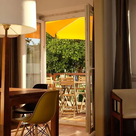 2 Bedroom With Garden And Pantheon Views By Lisbeyond *